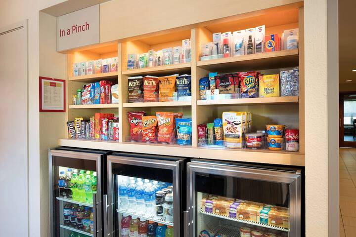 Snack bar