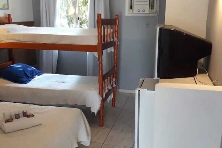 Room 28 of 85