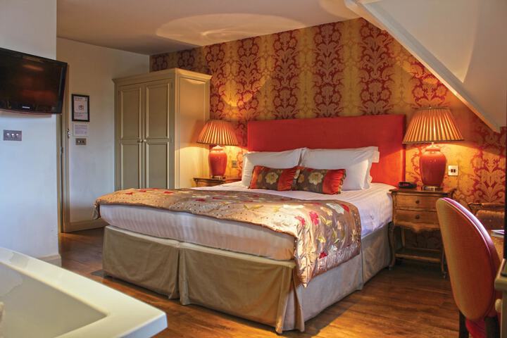 Room 10 of 61