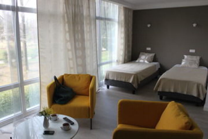 Meridian Hotel