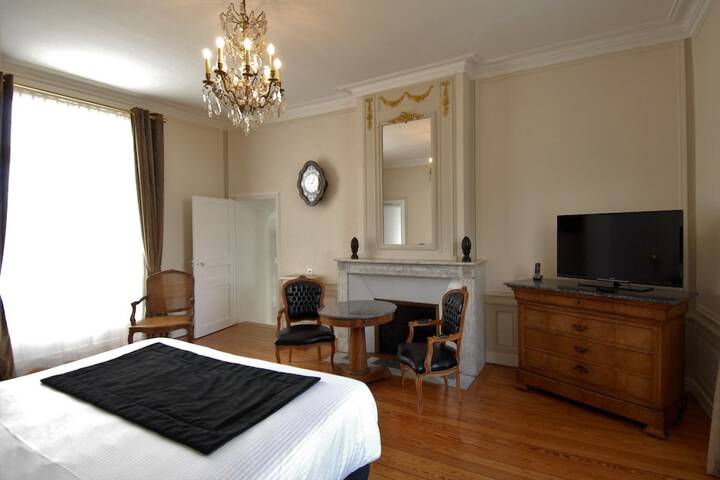 Room 22 of 75