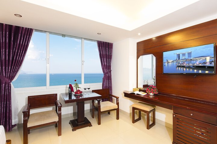 Room 21 of 61