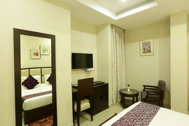 Room 5 of 41
