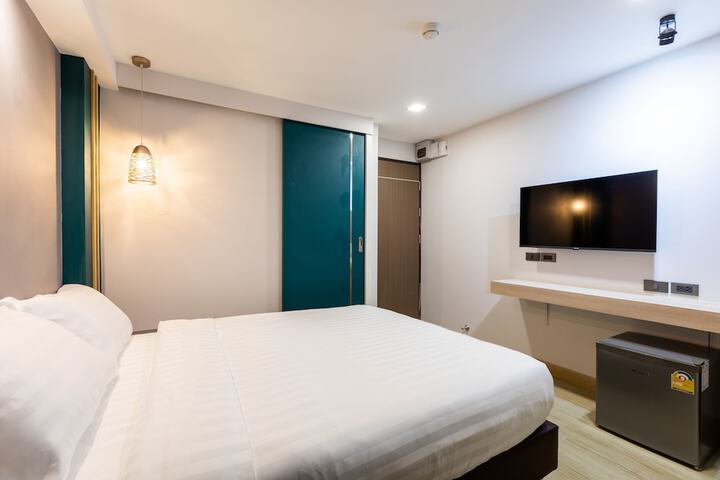 Room 15 of 44