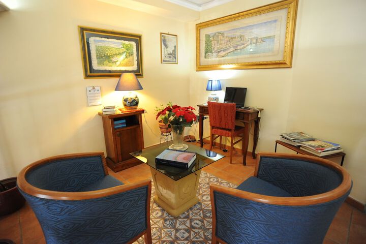 Lobby Photos