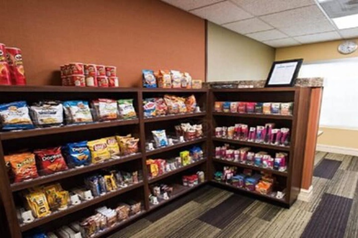 Snack bar