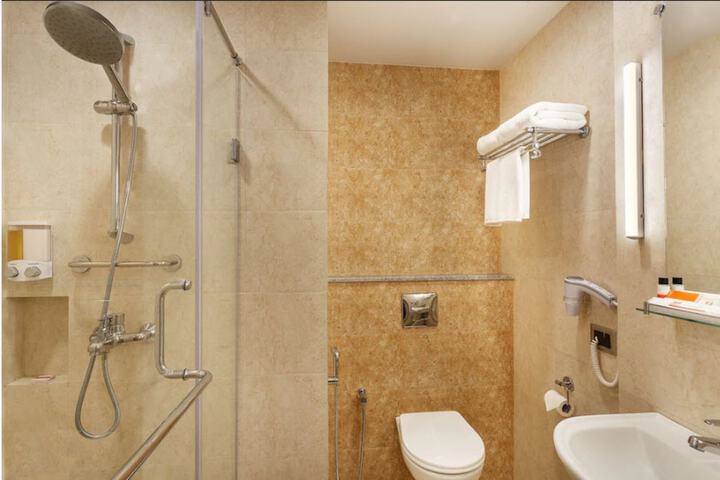 Room 25 of 45
