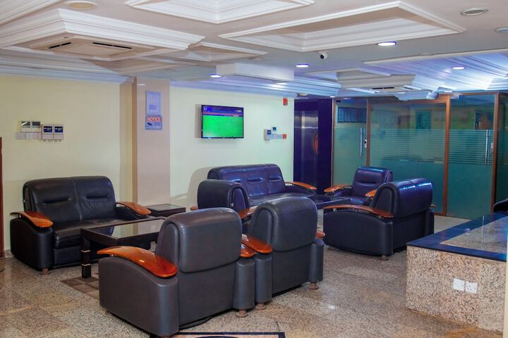 Guest Lobby