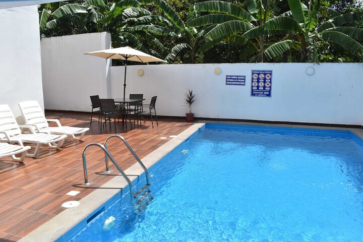 Pool 29 of 44