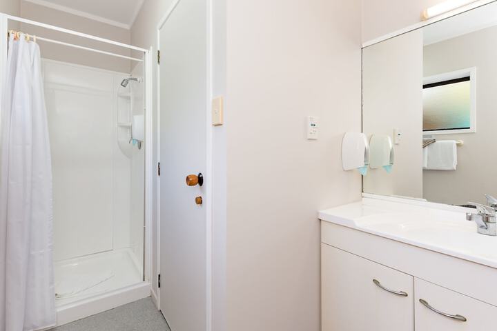 Room 44 of 49