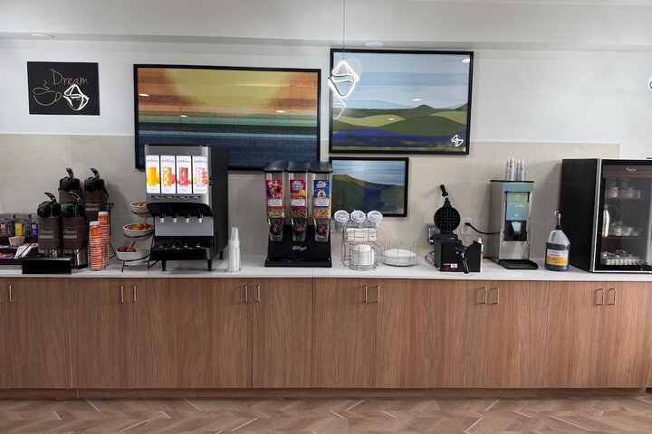 Breakfast area