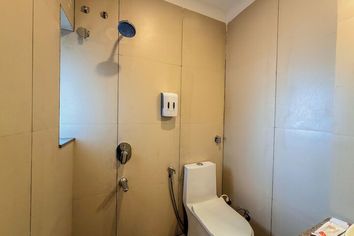 Room 30 of 49