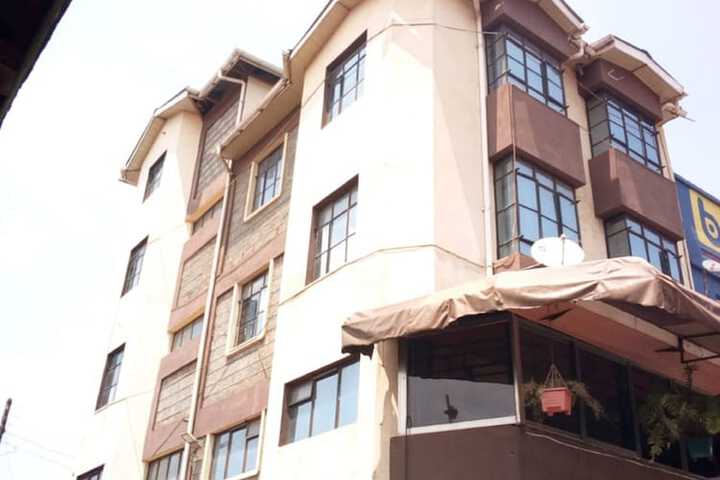 Bricks Pub & Hotel - Adults Only