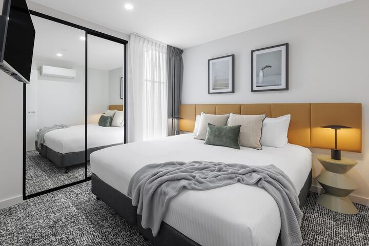 Room 7 of 44
