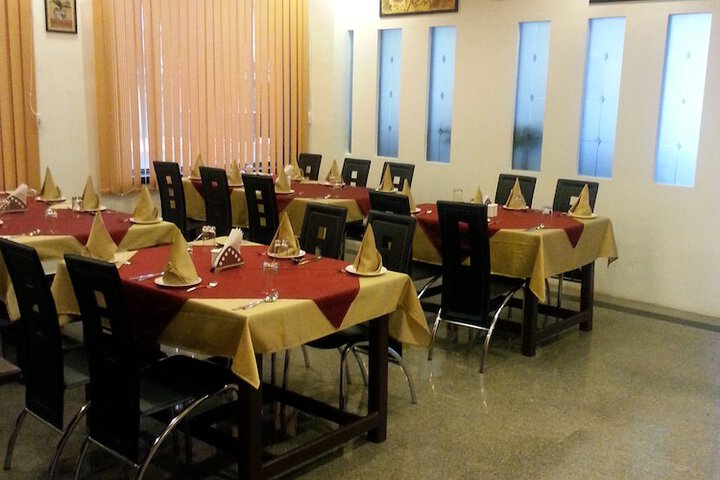 Dining Photos