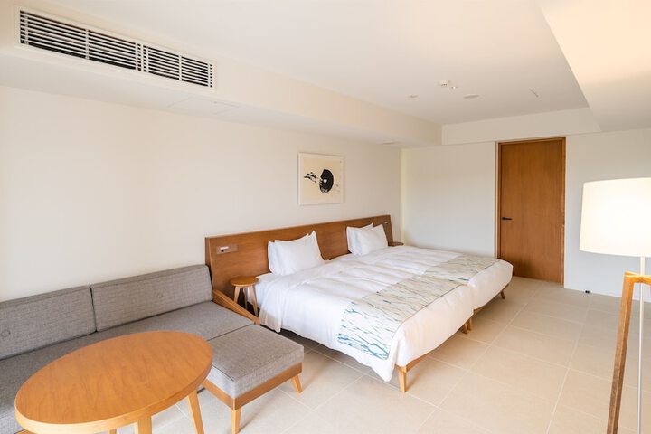 Room 22 of 152