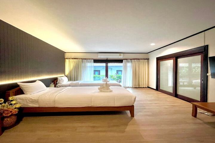 Room 16 of 144