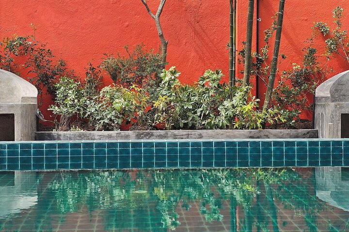 Pool 15 of 34