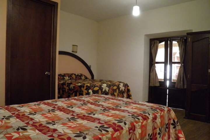 Room 17 of 43