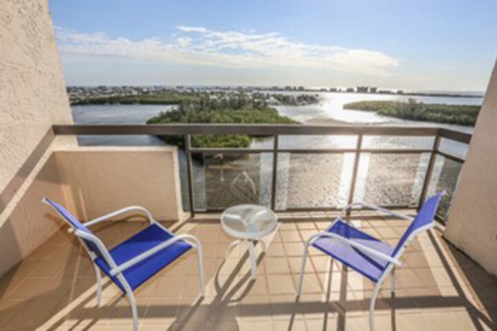 Terrace/Patio 5 of 36