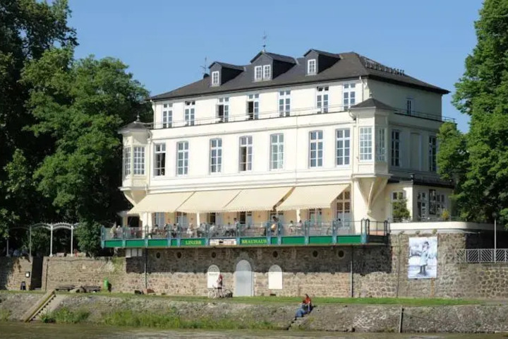 HOTEL FRIENDS LINZ