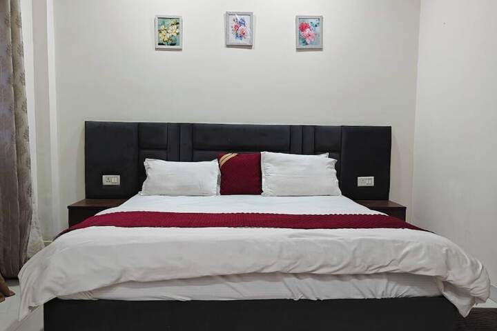 Room 21 of 54