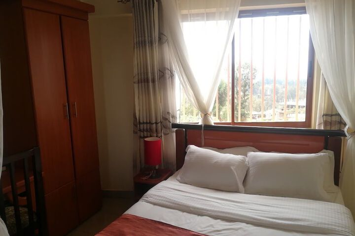 Room 15 of 23