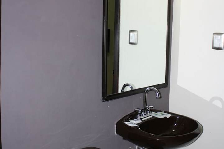 Room 35 of 40