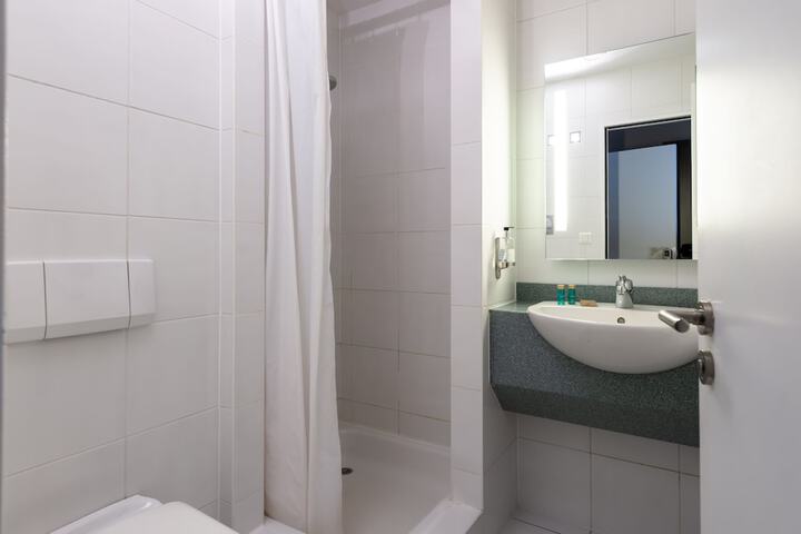 Clean Restrooms