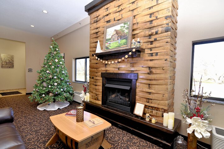 Hotel Interior 100 of 105