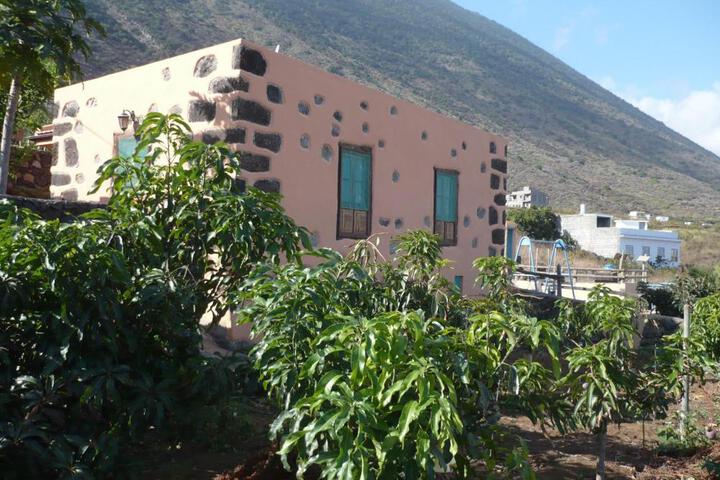 Exterior of Casa de Mi Abuela Maria