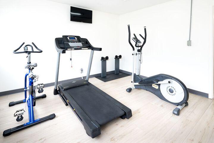 Health and Fitness 23 of 33