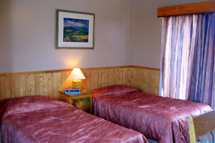 Room 16 of 32