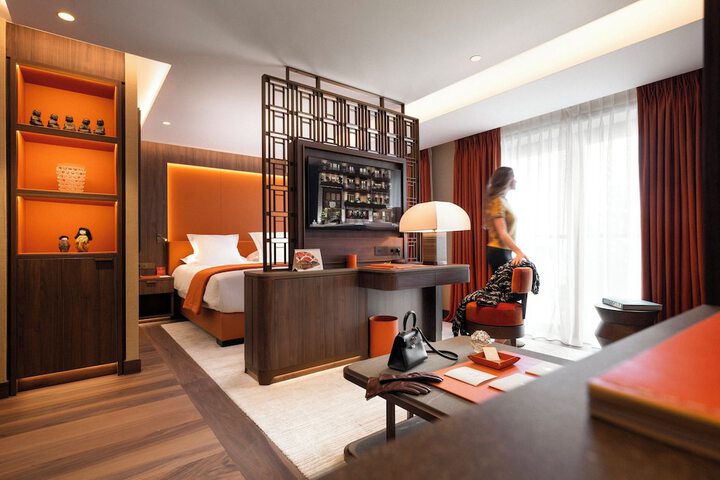 Room 14 of 62