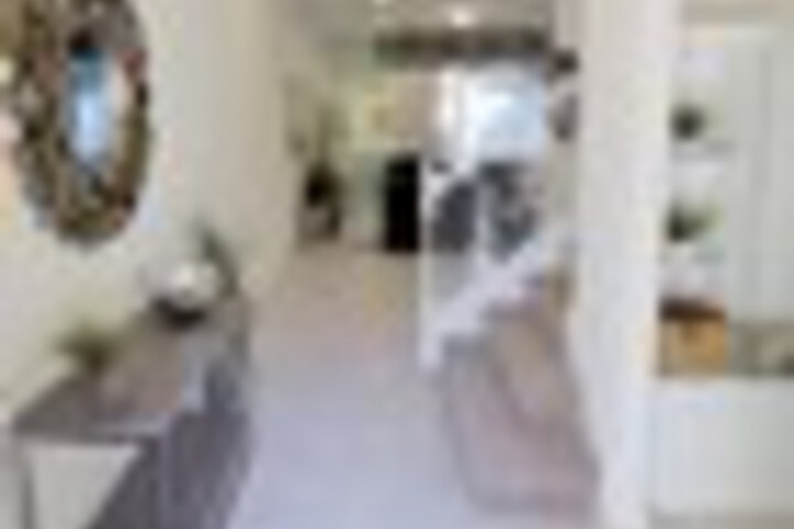 Ballroom/Hall 128 of 144