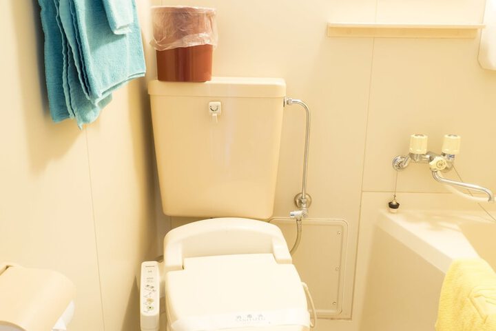 Clean Restrooms