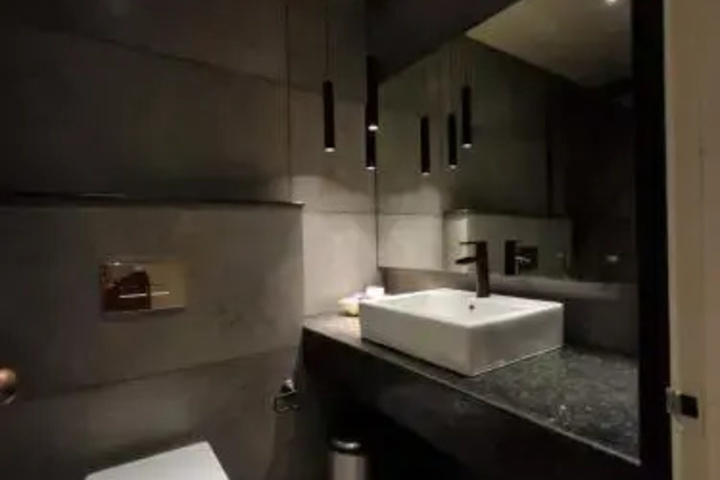 Room 7 of 22