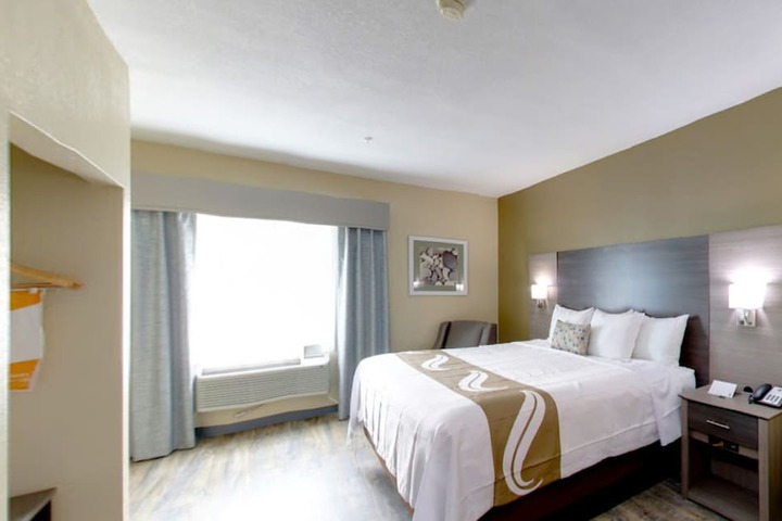 1 Double Bed (4 of 5)