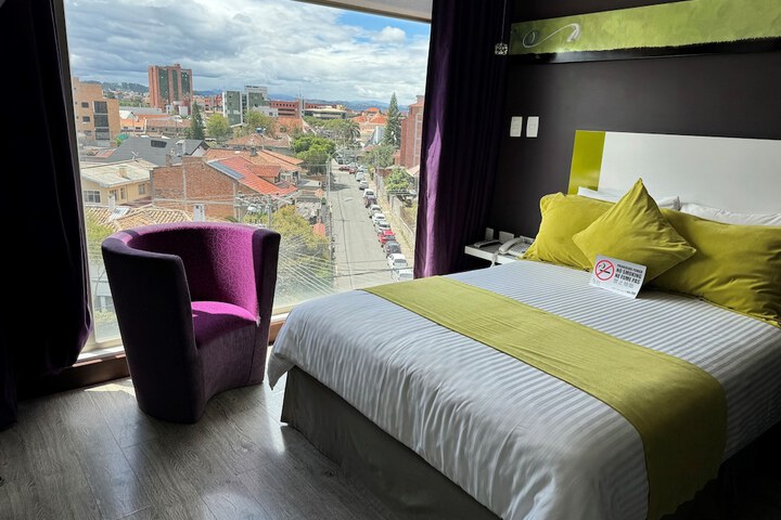 Room 20 of 43