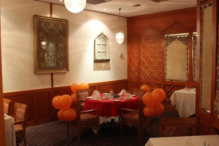 Dining 6 of 23