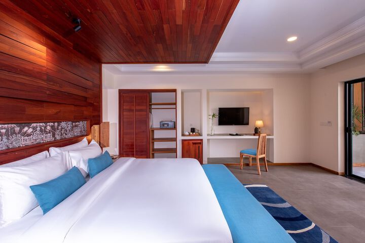 Room 3 of 69