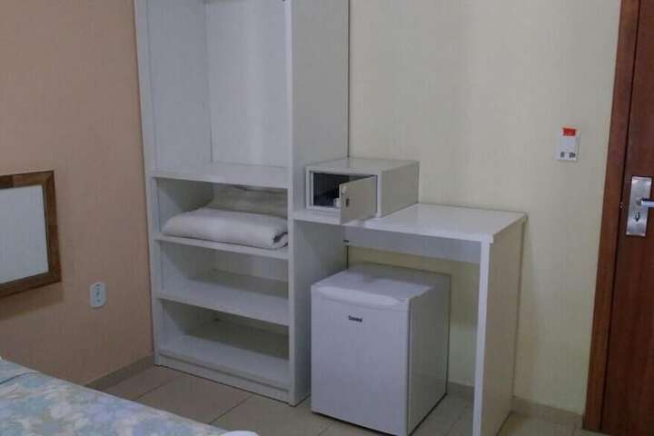 Room 16 of 53