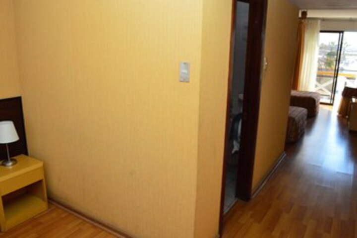 Ballroom/Hall 5 of 22