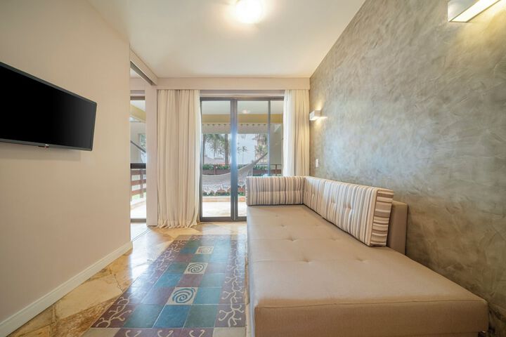 Room 32 of 155