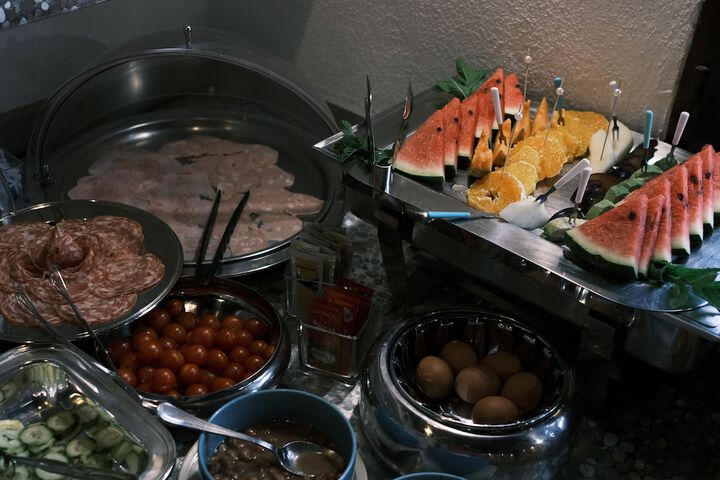 Dining 66 of 93
