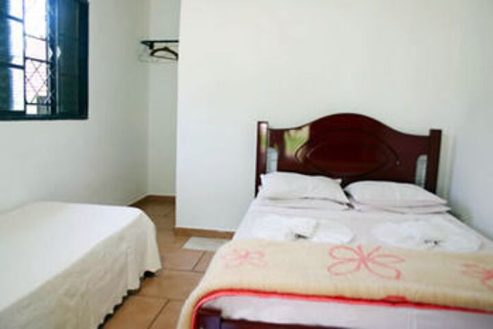 Room 12 of 36