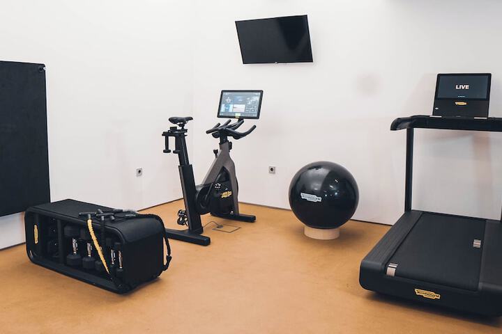 Health and Fitness 61 of 153