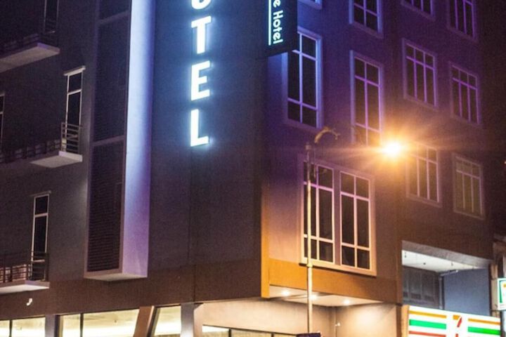 Hotel 60 of 63