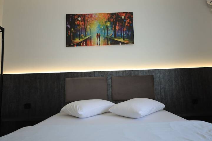 Room 26 of 88
