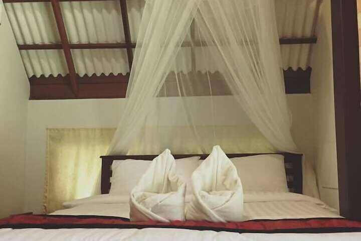 Room 25 of 62